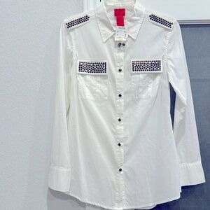 White Shirt, darted in the back, Size 8, Brand is Cristina.